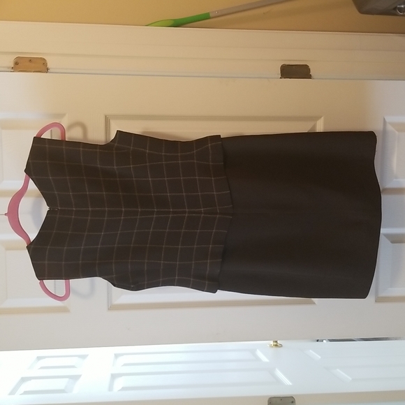 J. Mathilde Dress and Jacket - Picture 5 of 8